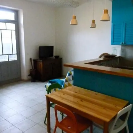 Appartamento Au Pied Du Gardon. *